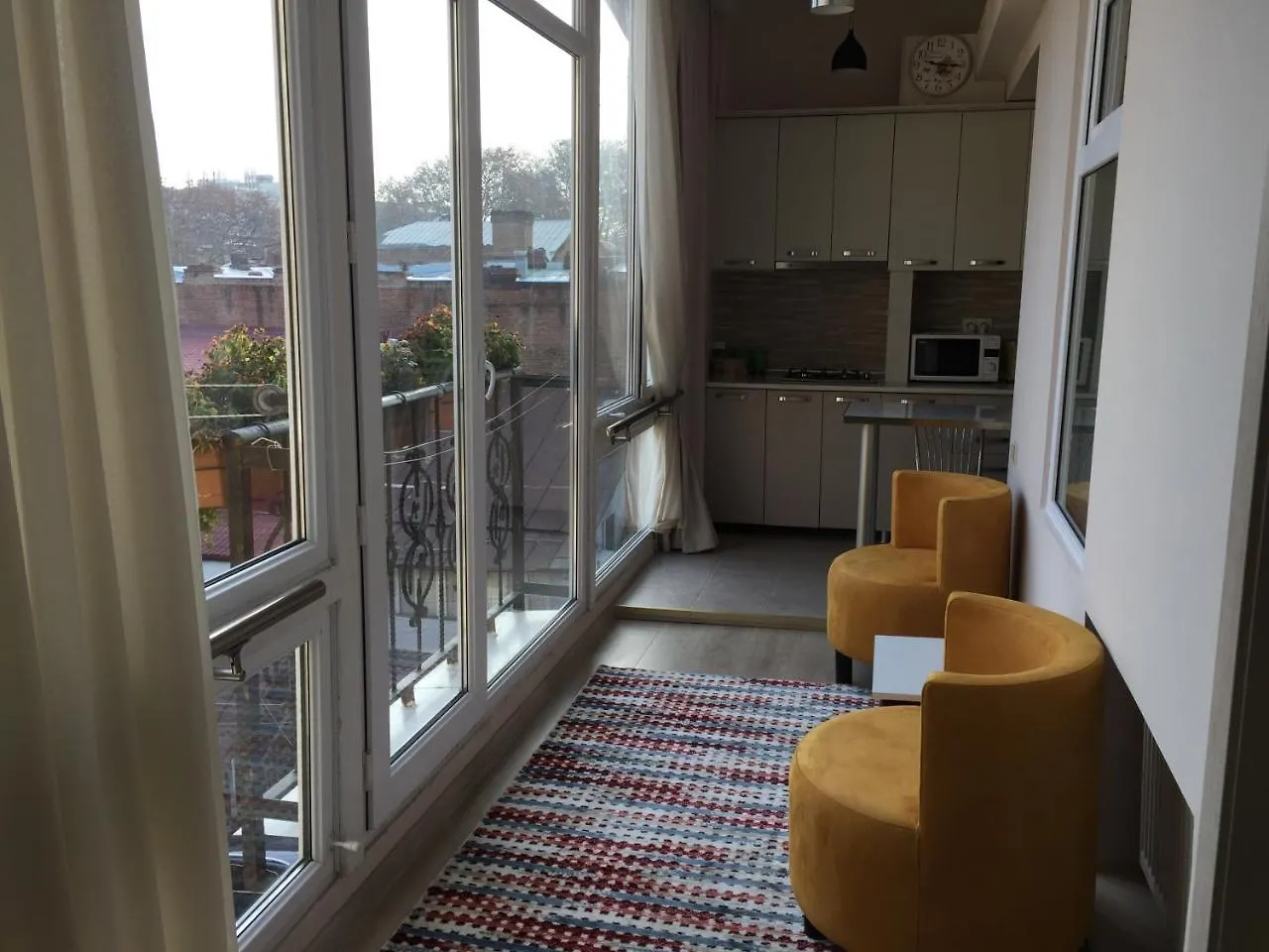 City Center Apartment Тбилиси