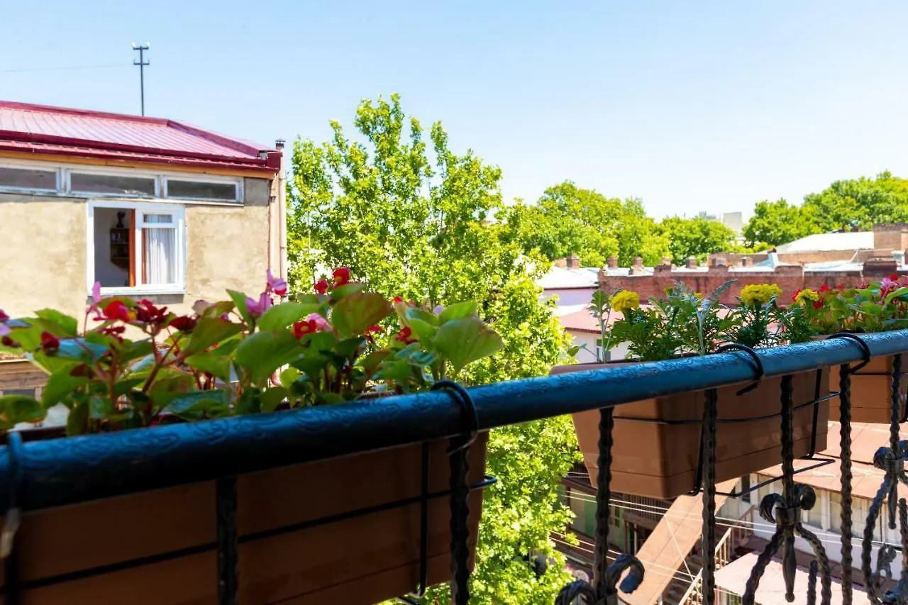 City Center Apartment Тбилиси Апарт-отель