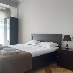 Saburtalo Roni Отель